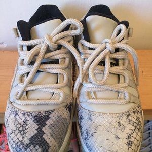Jordan  11s